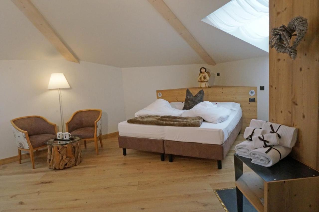 Hotel Orso Grigio Cavalese Eksteriør bilde